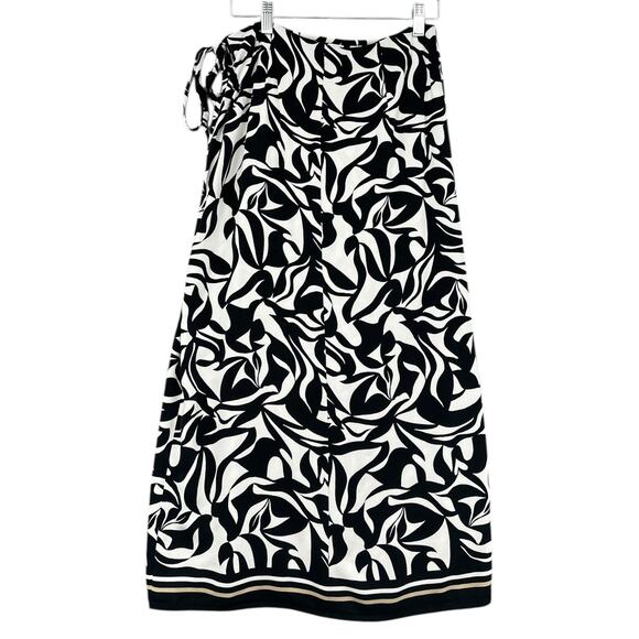 LOFT Black White Pattern Tie Closure Wrap Skirt‎ Rayon Womens Type Size 2 - Picture 2 of 6